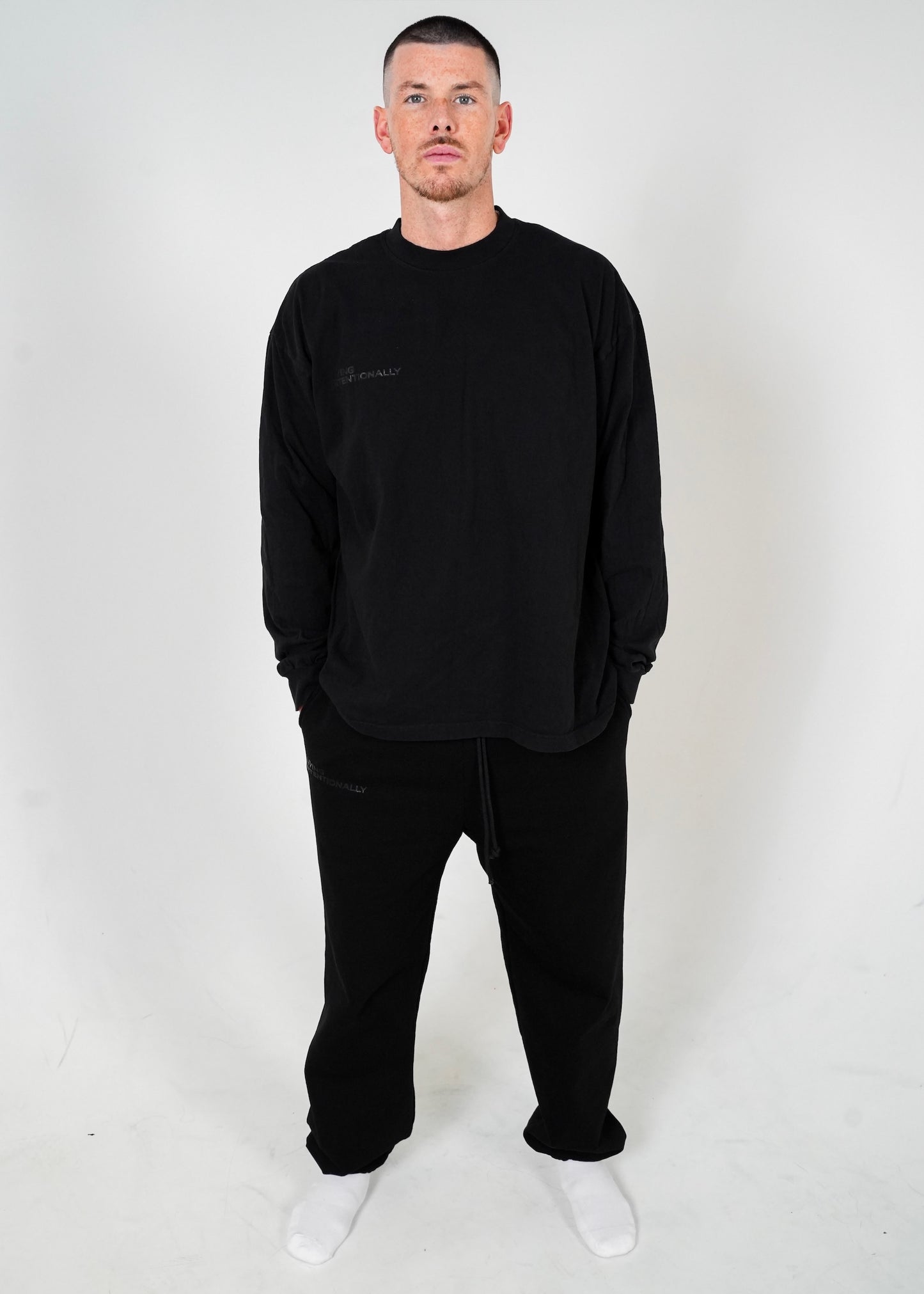 UNISEX LONG SLEEVE TEE (BLACK)