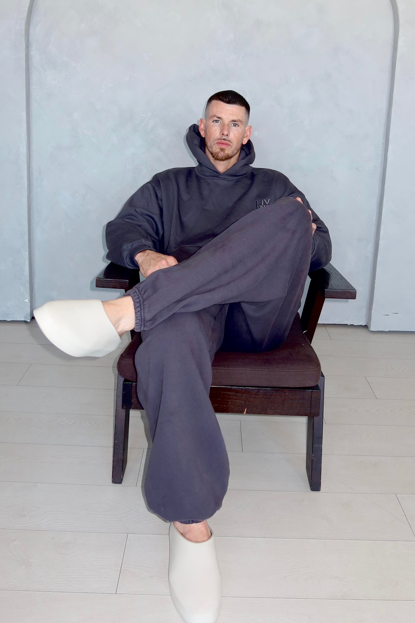 UNISEX HOODIE (CHARCOAL)
