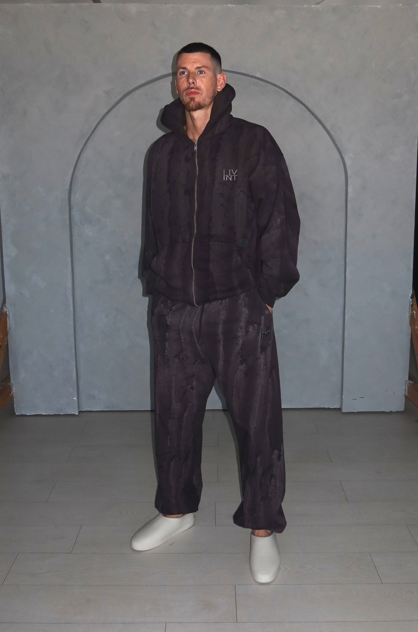 UNISEX ZIP HOODIE (GRAPHITE)