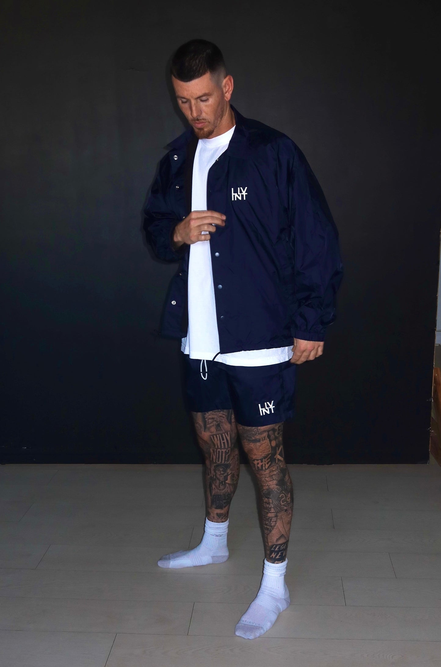 MENS GAME DAY SHORT (NAVY)